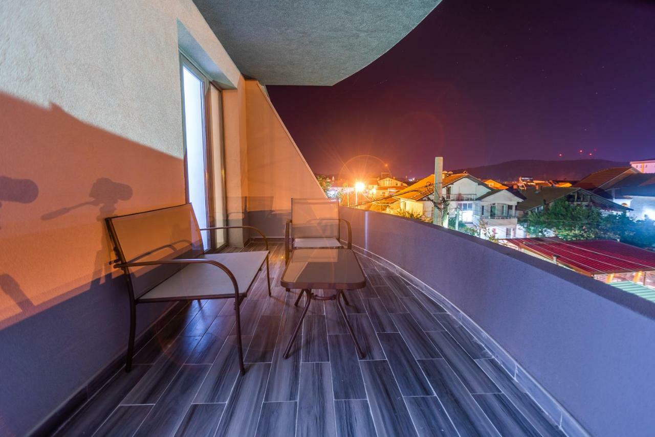 גבגלייה Premium Inn מראה חיצוני תמונה