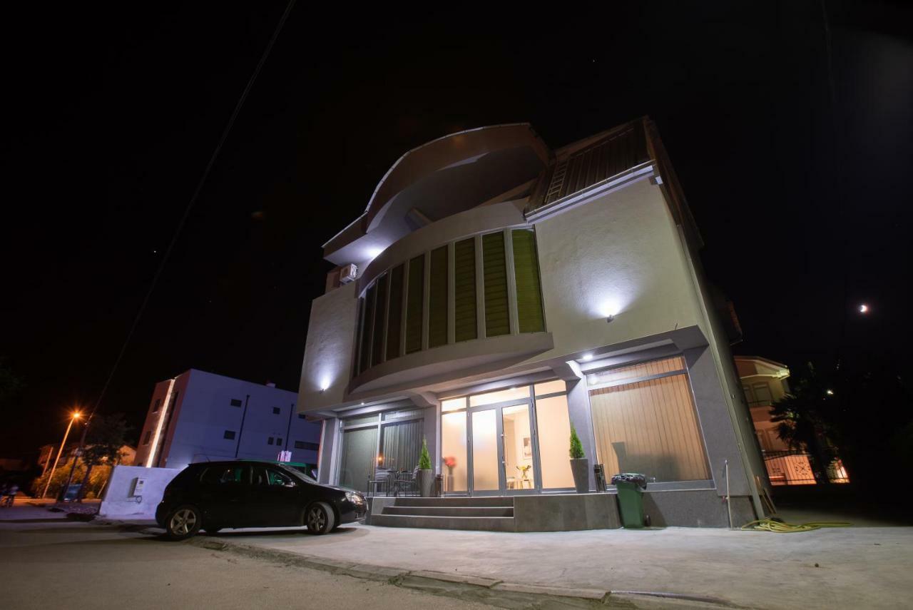 גבגלייה Premium Inn מראה חיצוני תמונה